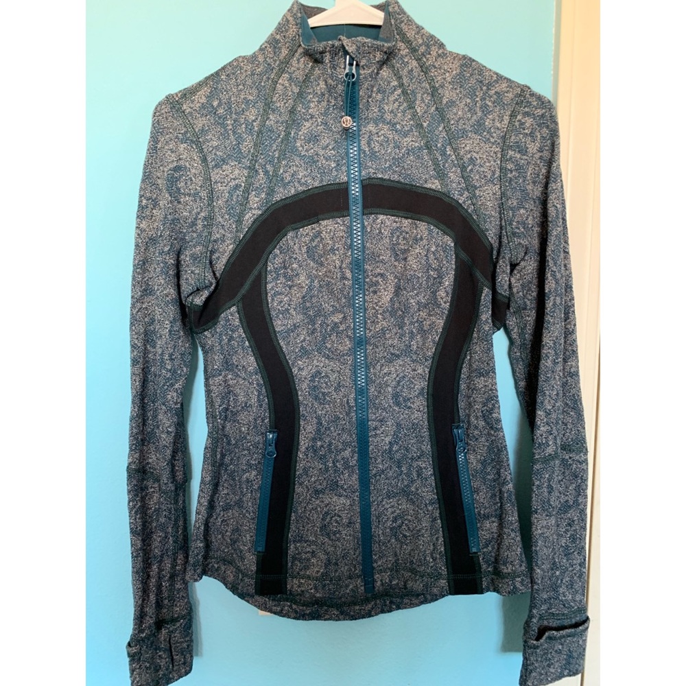 Active wear long sleeve